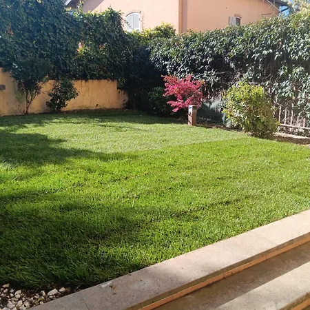 Apartment I Marinesi Marino